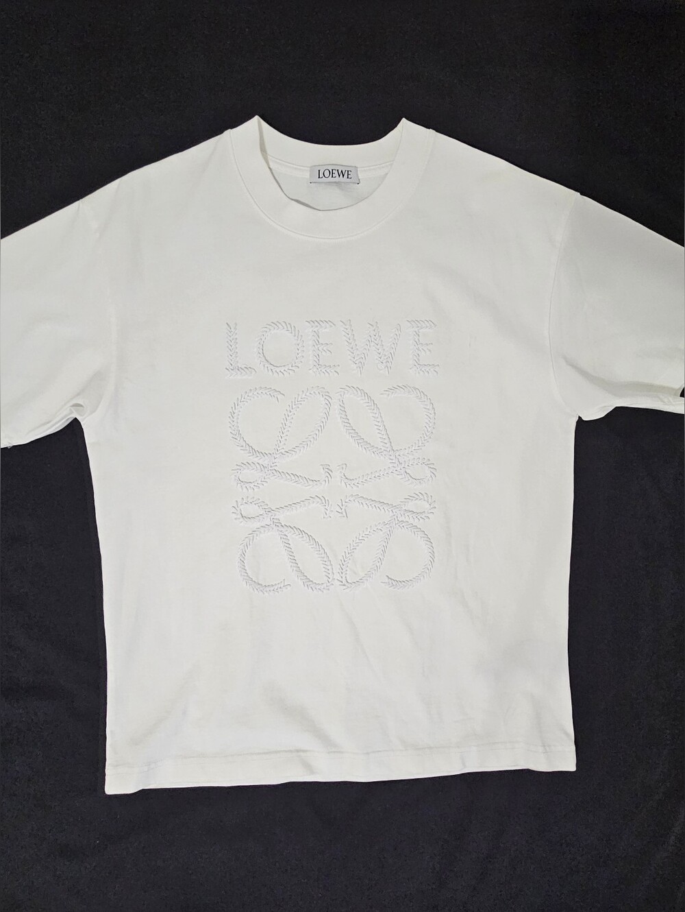 Loewe Embroidered Anagram Logo T-Shirt White Size M Luxury Designer Oversized